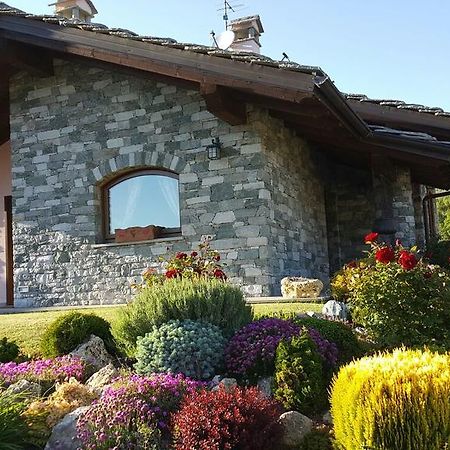 Appartamento Fleur Des Neiges Aosta Exteriör bild