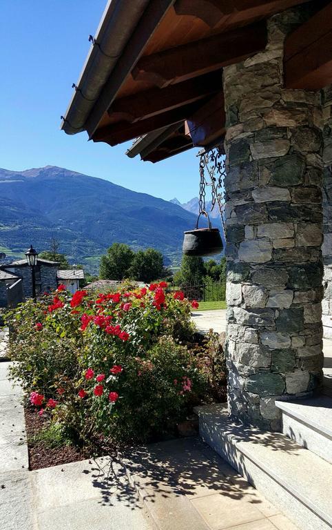 Appartamento Fleur Des Neiges Aosta Rum bild