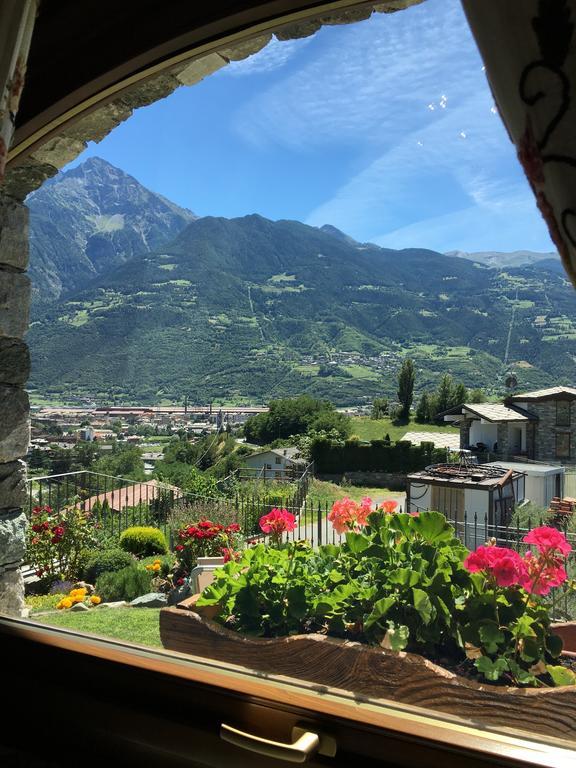 Appartamento Fleur Des Neiges Aosta Exteriör bild